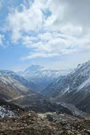 Lakes, Wilderness & Capital Tour