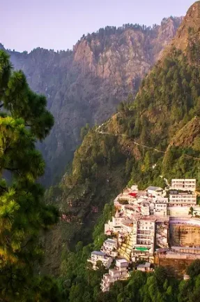 Vaishno Devi Tour with Tranquil Kashmir